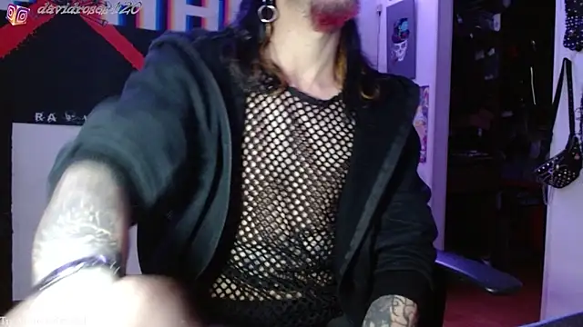 Snapshot of davidroses420 chatting on 6, 3, 2025 davidroses420 online show from 6, 3, 2025