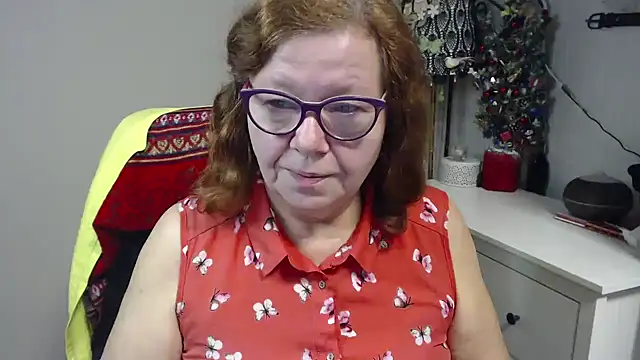 Adelewildx online show from 16, 12, 2025