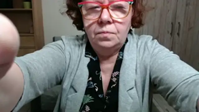 Adelewildx online show from 8, 5, 2026