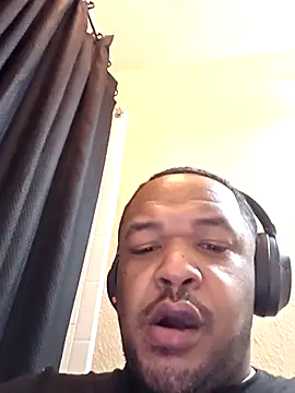 Snapshot of Oakcliffjacker chatting on 6, 1, 2026 Oakcliffjacker online show from 6, 1, 2026