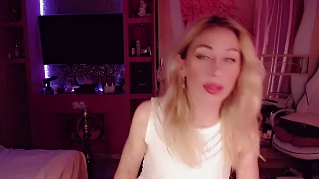 AnnieGOld  online show from 15, 11, 2025