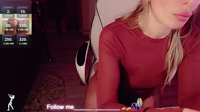 Snapshot of AnnieGOld_ chatting on 21, 4, 2026 AnnieGOld online show from 21, 4, 2026