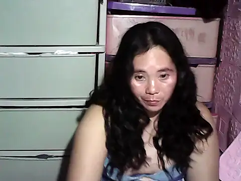 hotpusie 4u online show from 18, 1, 2026