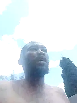 Snapshot of angeloreal chatting on 8, 3, 2026 angeloreal online show from 8, 3, 2026