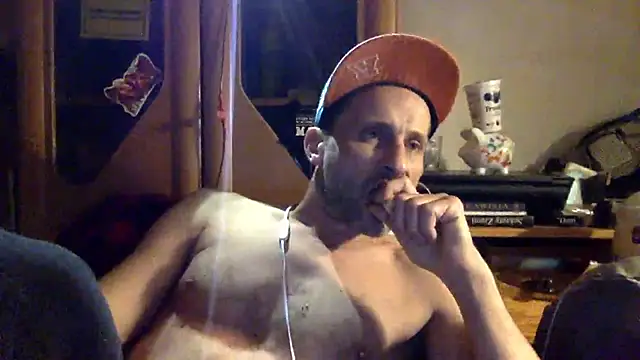 Snapshot of FireFox_Feel chatting on 7, 12, 2024 FireFox Feel online show from 7, 12, 2024