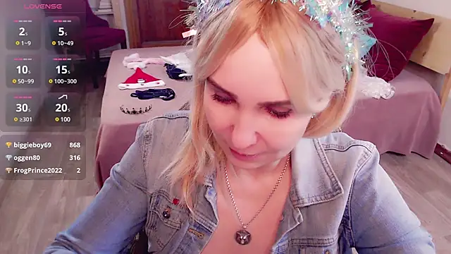 Snapshot of _unique_cam_ chatting on 29, 12, 2024  unique cam  online show from 29, 12, 2024