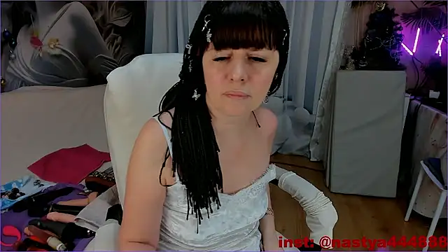 Cutie orgasm online show from 14, 1, 2026