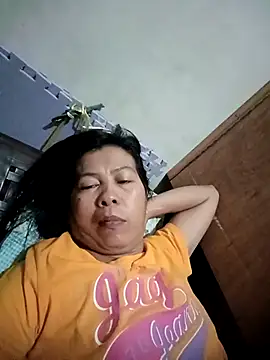 Snapshot of TropicalFlower chatting on 4, 2, 2026 TropicalFlower online show from 4, 2, 2026