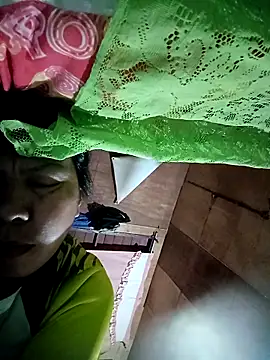 Snapshot of TropicalFlower chatting on 15, 2, 2026 TropicalFlower online show from 15, 2, 2026