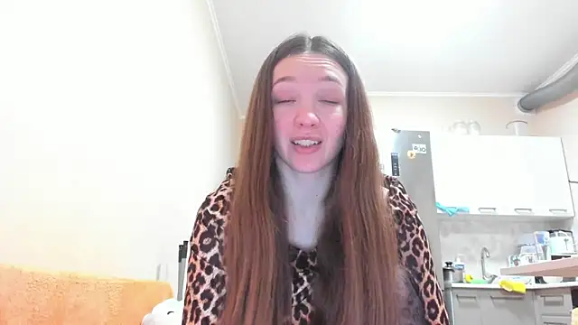 Snapshot of Naughty_Molly chatting on 10, 4, 2026 Naughty Molly online show from 10, 4, 2026