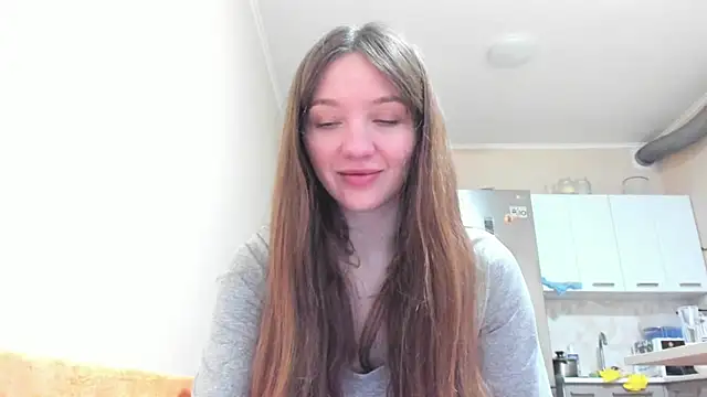 Snapshot of Naughty_Molly chatting on 12, 4, 2026 Naughty Molly online show from 12, 4, 2026