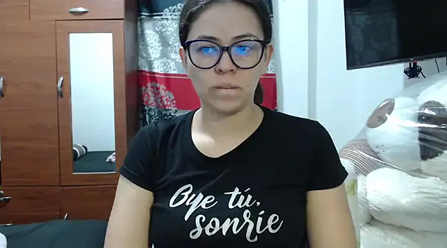 mayhott2 online show from 6, 1, 2025