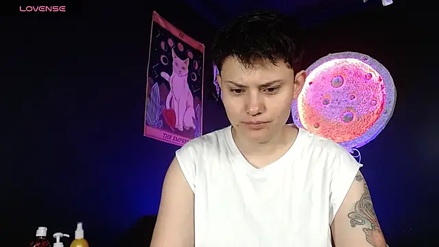 girl intense444 online show from 8, 11, 2025