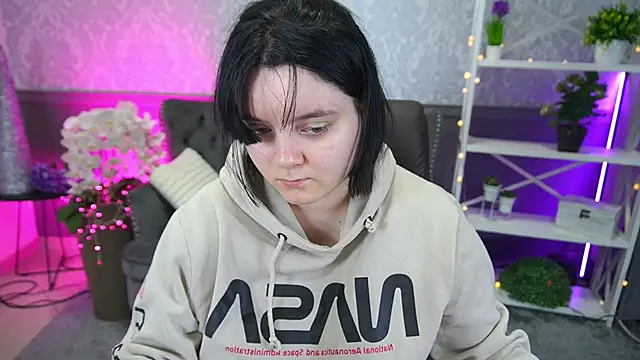 LittleShyy online show from 8, 2, 2026