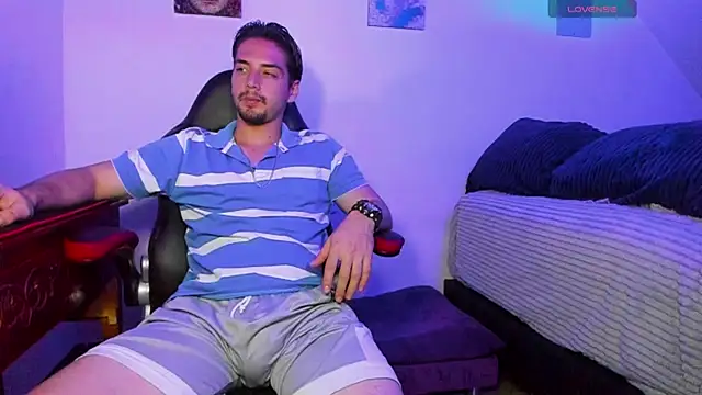 Alex smith00 online show from 23, 1, 2025