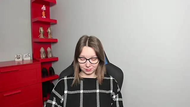 Cookie zoe online show from 24, 2, 2026