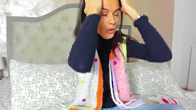 Snapshot of JennaMyers chatting on 19, 12, 2025 JennaMyers online show from 19, 12, 2025