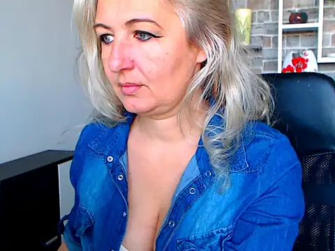 angel devil milf online show from 27, 1, 2025