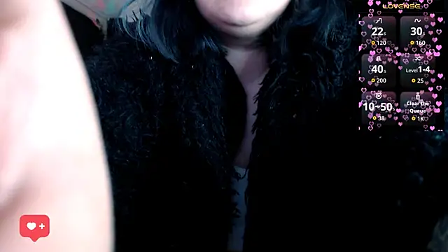 Psychobitch7 online show from 5, 4, 2026