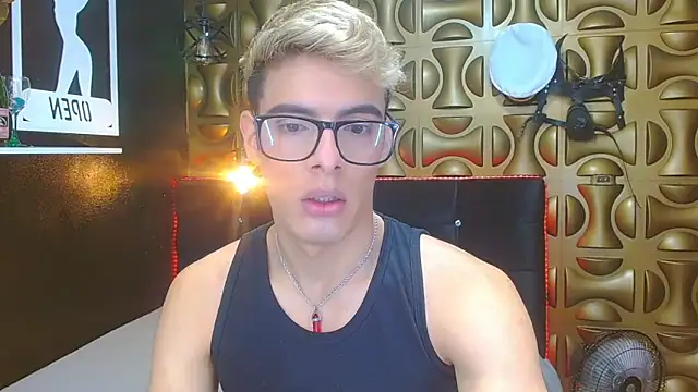 angel sexyevil online show from 3, 2, 2025