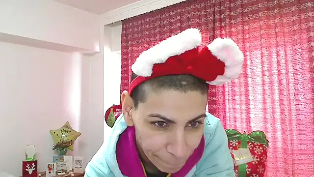 Snapshot of hotSANDRA_STARR chatting on 11, 1, 2026 hotSANDRA STARR online show from 11, 1, 2026