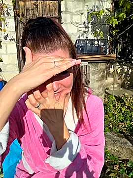 Analimado18 online show from 2, 11, 2025