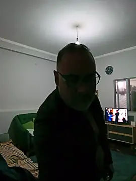 Snapshot of PhillDrake11 chatting on 13, 5, 2026 PhillDrake11 online show from 13, 5, 2026
