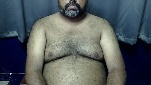 Snapshot of hairysubcub_70 chatting on 12, 7, 2026 hairysubcub 70 online show from 12, 7, 2026