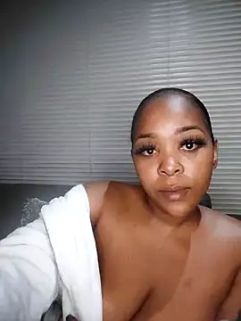Snapshot of sexyTHANDO chatting on 12, 1, 2025 sexyTHANDO online show from 12, 1, 2025
