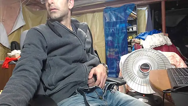 Gsmile1 online show from 9, 12, 2024