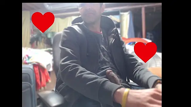 Gsmile1 online show from 28, 2, 2025