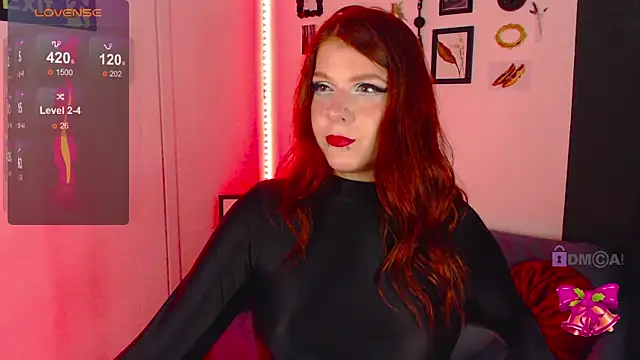 auroralatexprincess online show from 23, 12, 2024