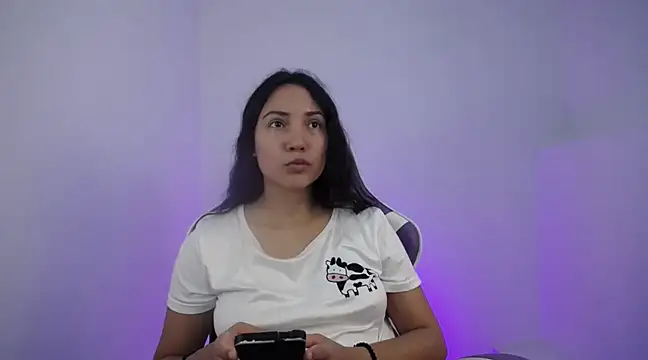 Snapshot of cutie_and_slutty chatting on 28, 1, 2025 cutie and slutty online show from 28, 1, 2025