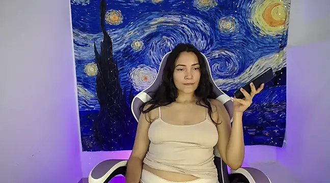 Snapshot of cutie_and_slutty chatting on 5, 3, 2025 cutie and slutty online show from 5, 3, 2025