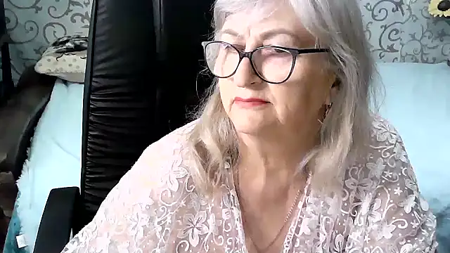 LolkaAlyss online show from 10, 9, 2025