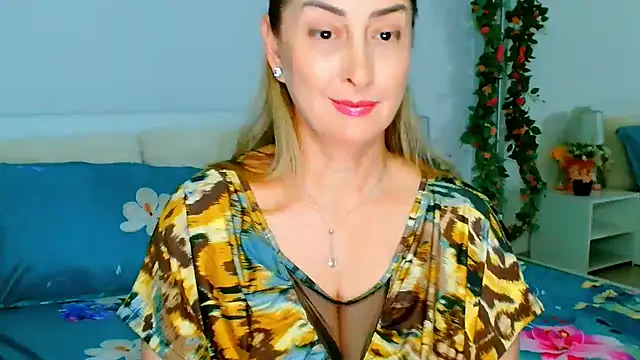 Snapshot of Tyana40 chatting on 18, 3, 2025 Tyana40 online show from 18, 3, 2025