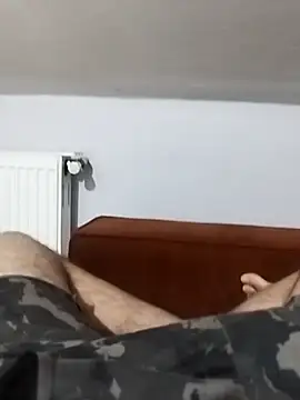 Snapshot of Aykut1990 chatting on 15, 10, 2025 Aykut1990 online show from 15, 10, 2025