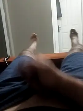 Snapshot of Aykut1990 chatting on 16, 10, 2025 Aykut1990 online show from 16, 10, 2025