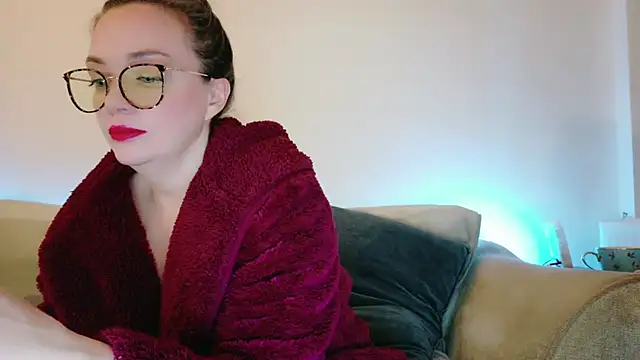 FemDom RubyKnightXXO online show from 6, 2, 2025