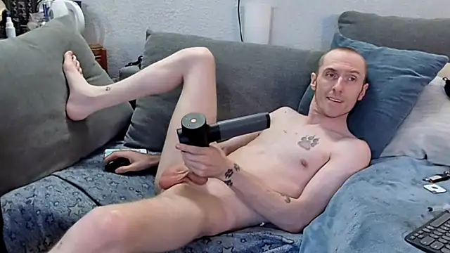 Snapshot of pyrowuff chatting on 23, 4, 2026 pyrowuff online show from 23, 4, 2026