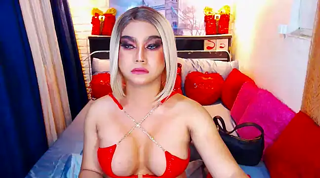 TsGoddessNhicolle online show from 11, 12, 2024