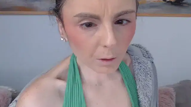 Snapshot of cleophee chatting on 27, 3, 2026 cleophee online show from 27, 3, 2026