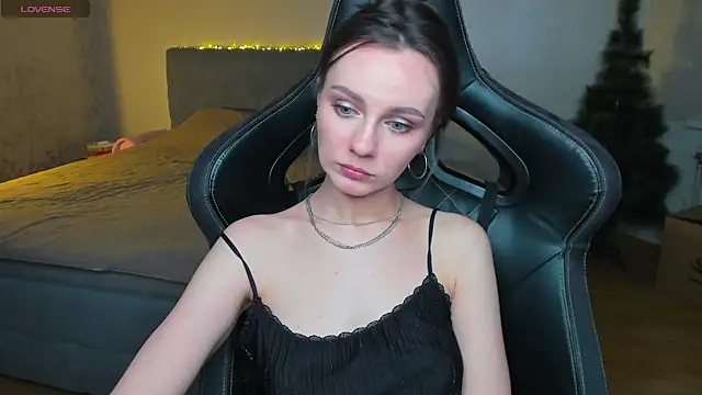  sweety ann online show from 9, 3, 2025