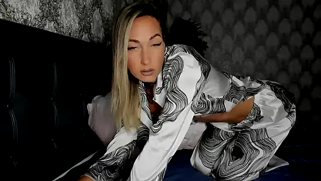 StarryHanna online show from 18, 2, 2025