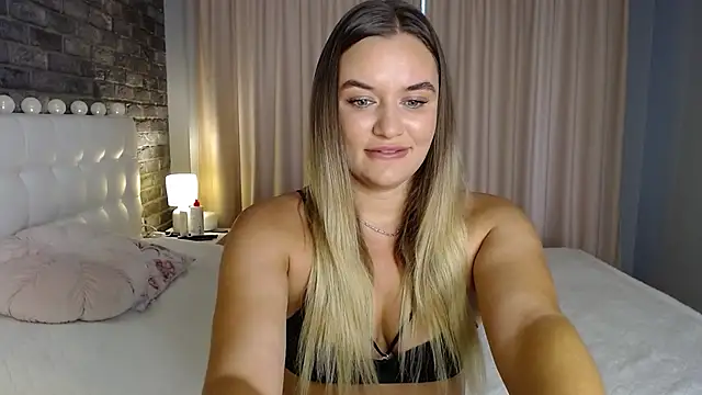 Snapshot of starrydoll chatting on 6, 10, 2025 starrydoll online show from 6, 10, 2025