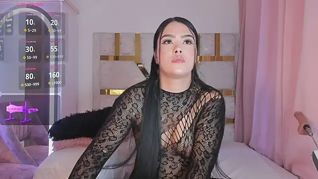 sophy champagne online show from 13, 11, 2025