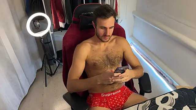 Raamoss online show from 11, 10, 2025