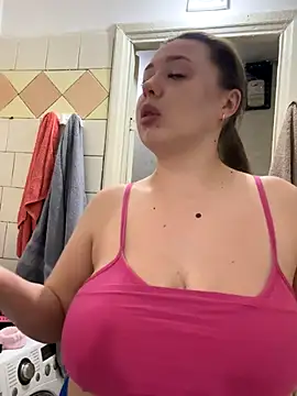 Snapshot of Sara_Slow chatting on 25, 9, 2025 Sara Slow online show from 25, 9, 2025