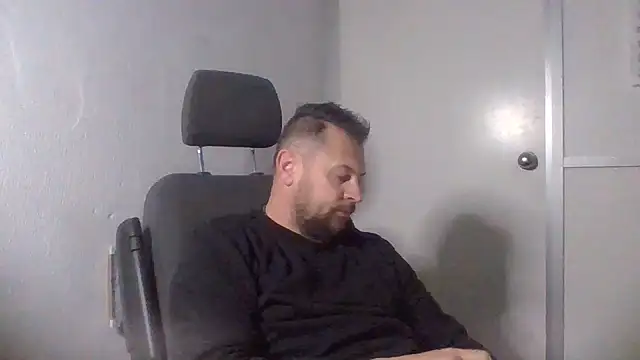 Snapshot of rabyto2 chatting on 14, 12, 2025 rabyto2 online show from 14, 12, 2025