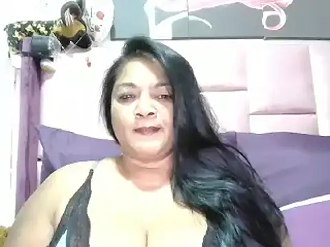 Snapshot of IndianDelia chatting on 5, 5, 2026 IndianDelia online show from 5, 5, 2026